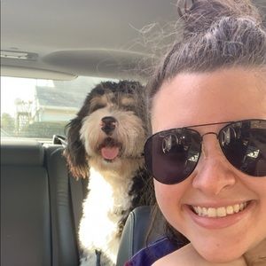 Meet your Posher, Angela